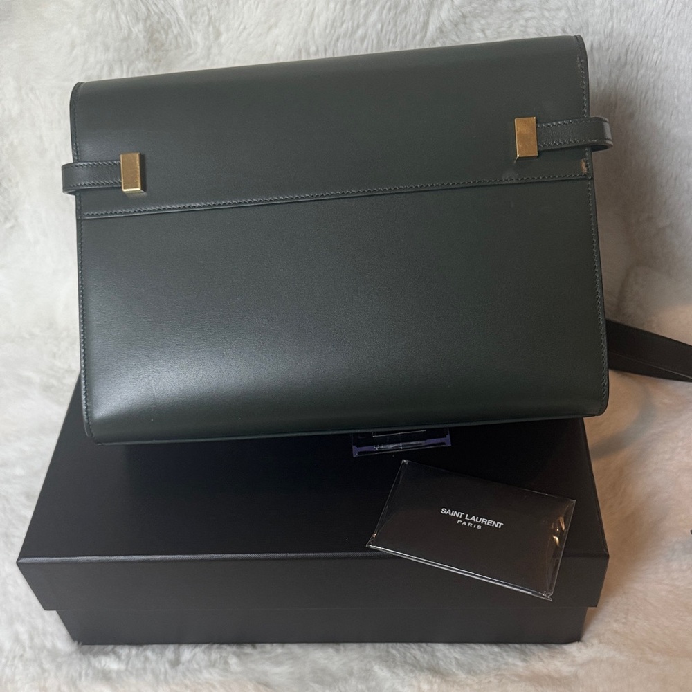 Saint Laurent Manhattan Small Shoulder Bag in Smooth Leather with Gold Hardware - Picture 3 of 4